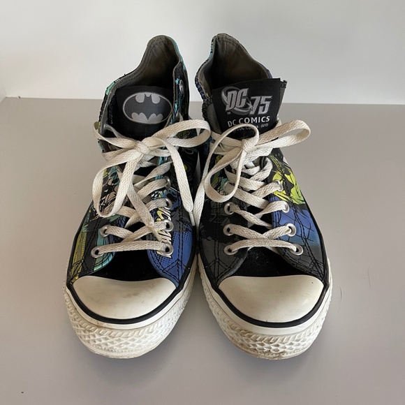 Converse All Star RARE Batman Chuck Taylor DC Comics Hi Tops Size 8 - Picture 2 of 10